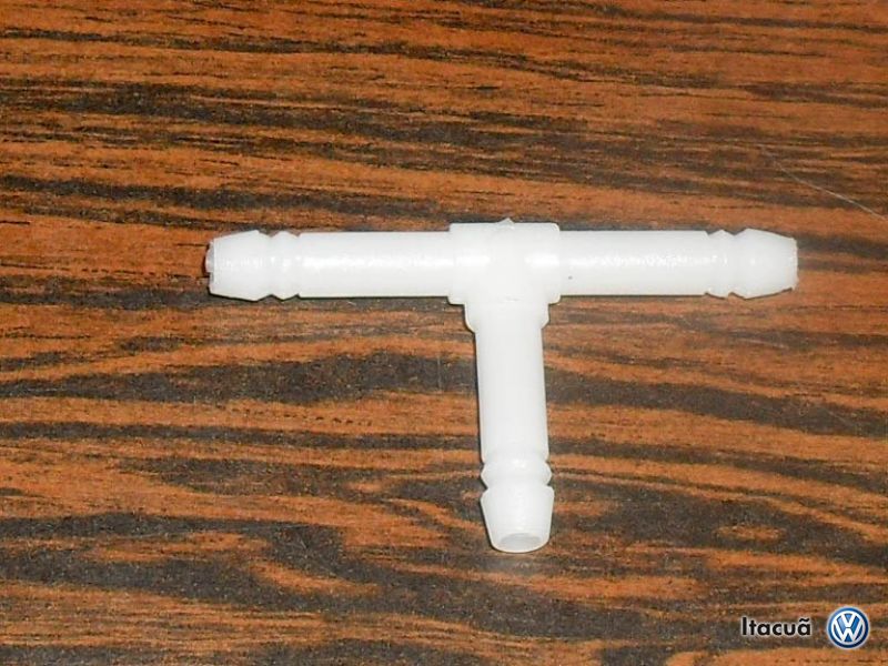 CONEXAO EM T DO RESERVATORIO DE PARTIDA FRIA KOMBI