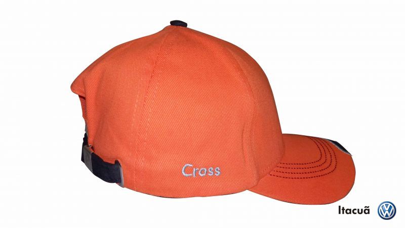 BONE ESCRITO CROSS COR LARANJA COM LISTA