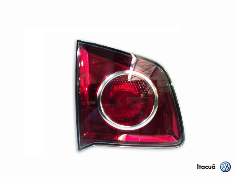 LANTERNA TRASEIRA PARCIALMENTE OBSCURECI