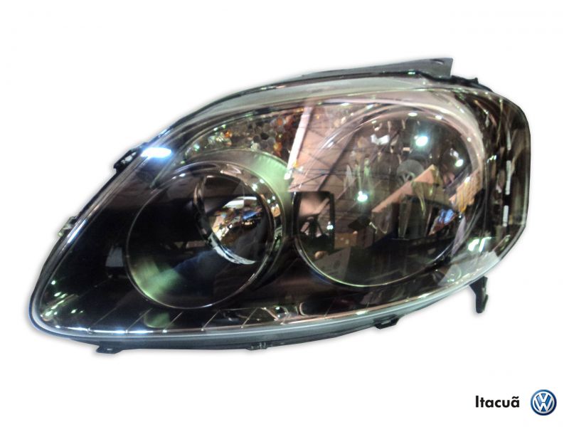 Farol Máscara Negra Lado Esquerdo Fox